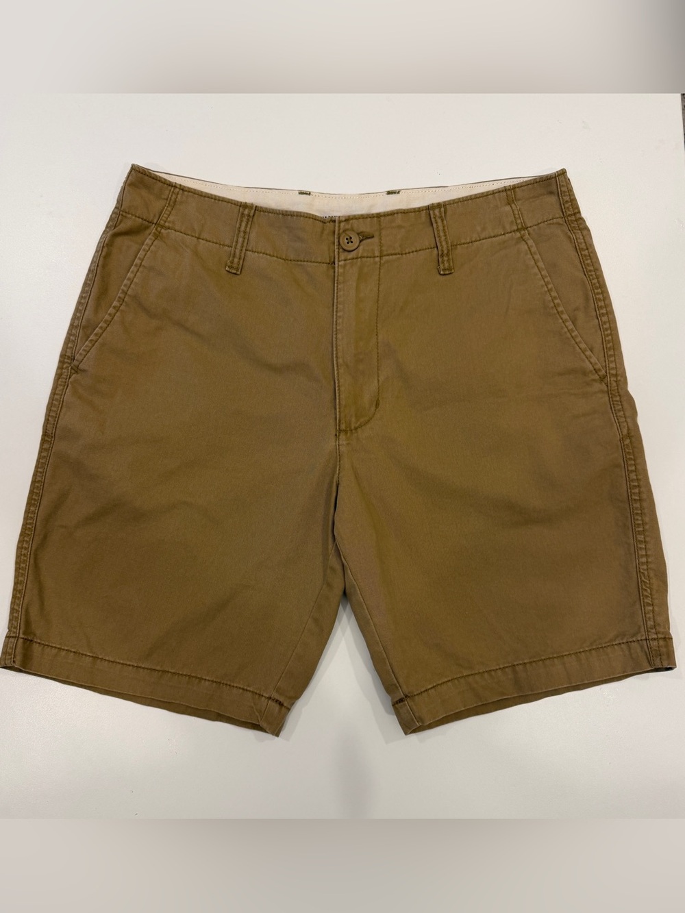 Old Navy Men's Khaki Shorts